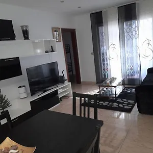 Apartment Sweet House Close To Airport, El Prat de Llobregat