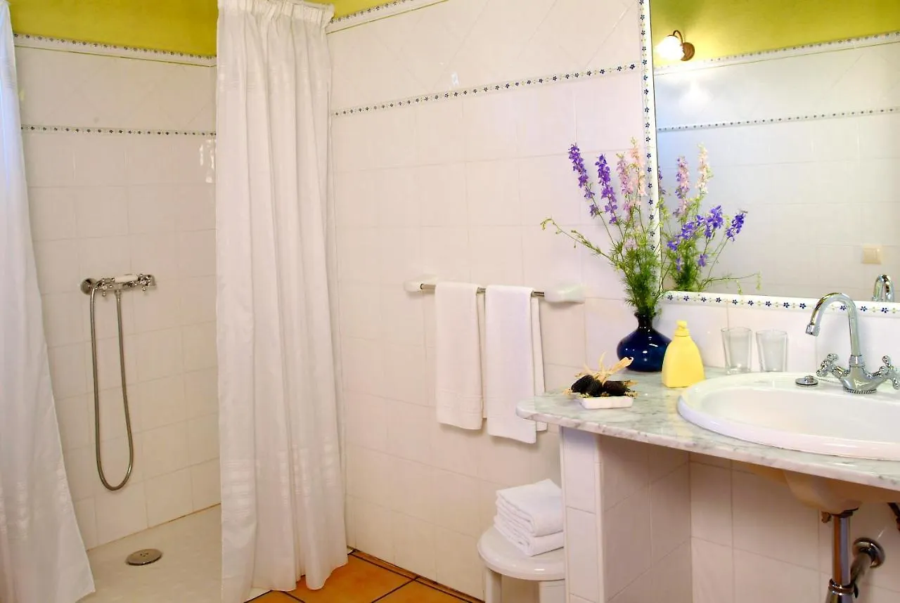 Country house Agroturisme Sant Dionis Campllong