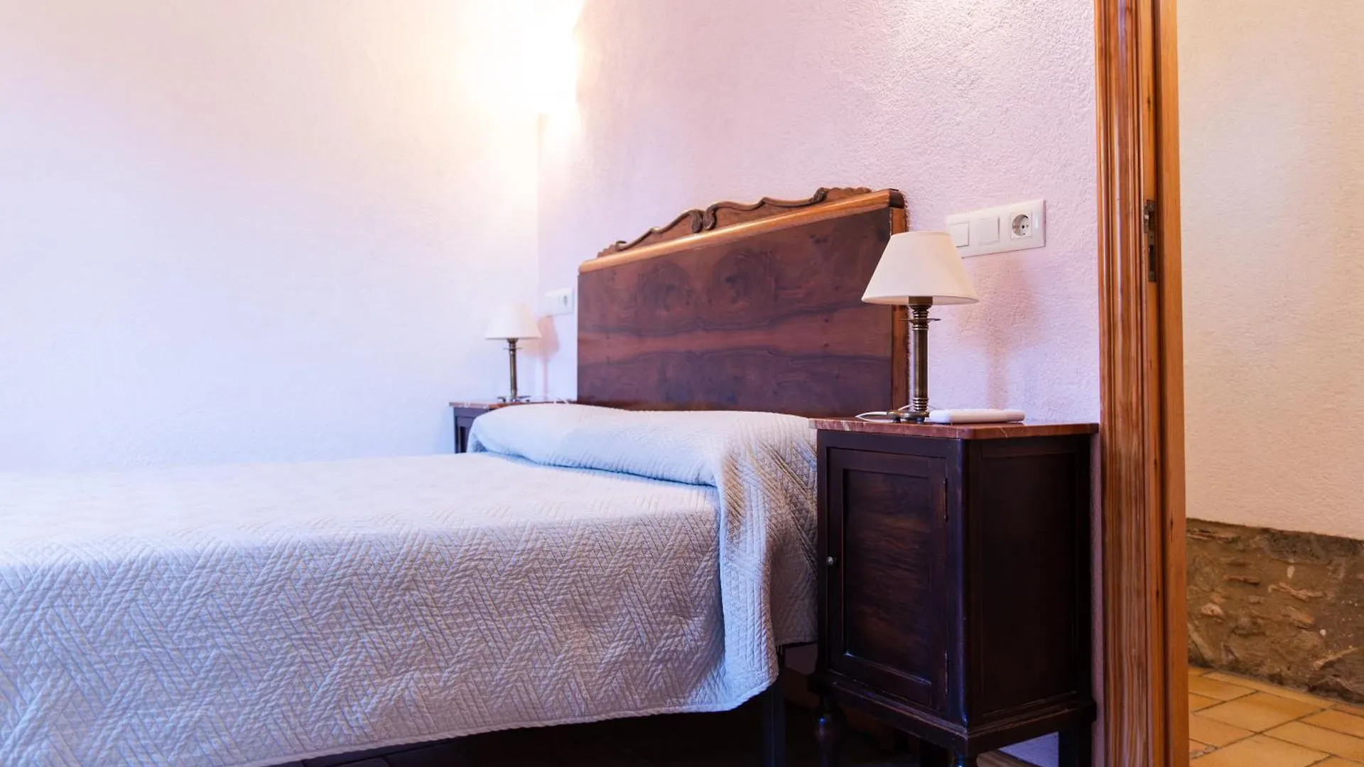 Country house Agroturisme Sant Dionis Campllong