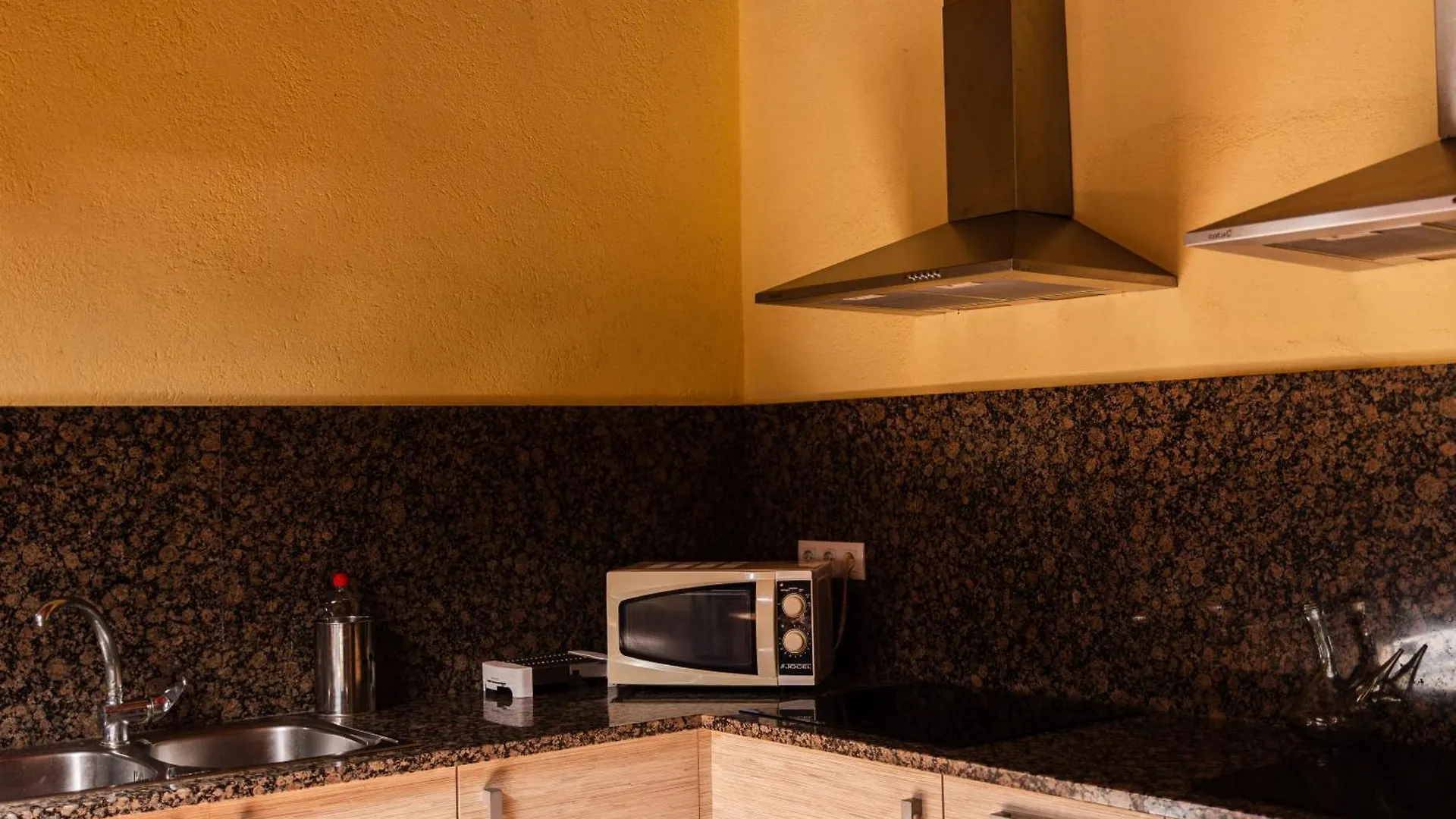 Country house Agroturisme Sant Dionis Campllong